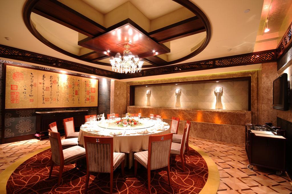 Ningbo World Hotel Exterior photo
